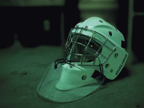 Bauer NME 9 Goalie Mask - Sportzone Canada