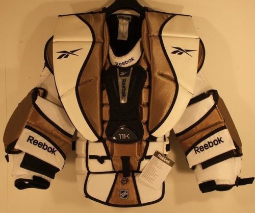 Reebok 11k Goalie Chest and Arm Combo - SportZone Canada